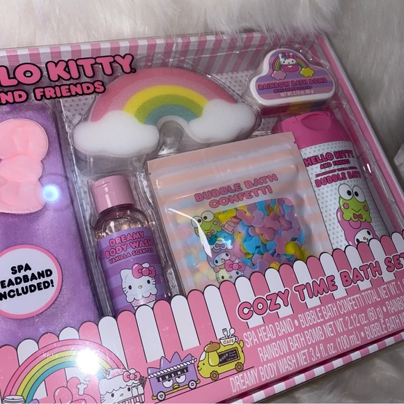 Hello Kitty bath set New - Picture 3 of 5